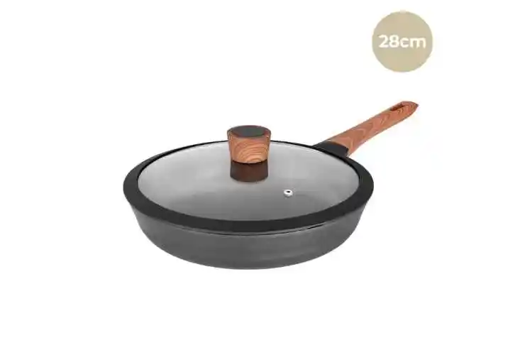 types of skillets
