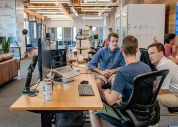 Attracting Top Talent: 7 Strategies for Small Businesses to Attract and Retain Staff