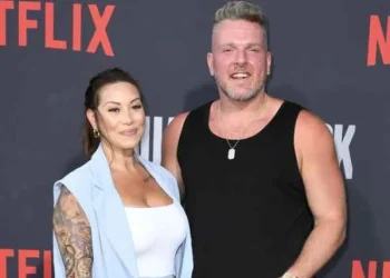 Pat McAfee Wife: Know Everything About Pat McAfee’s Wife Samantha McAfee Here!