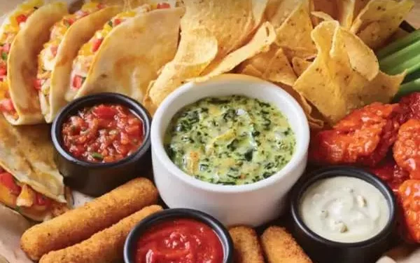 Exploring Applebee’s Happy Hour Beyond Appetizers